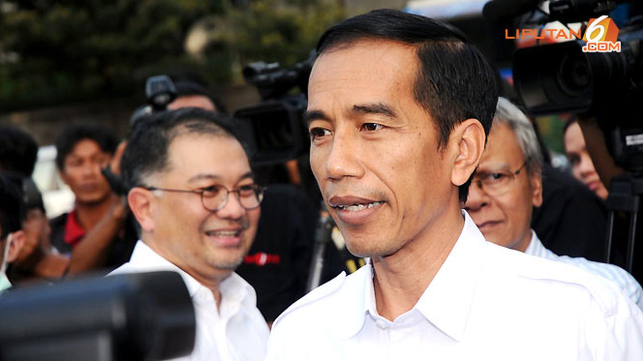 jokowi-stadion130516b.jpg