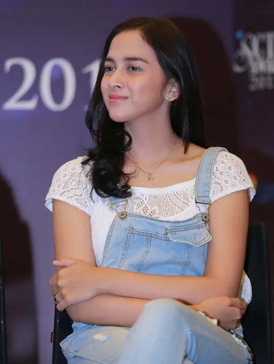 Artis cantik Nina Zatulini pun tak ketinggalan untuk turut hadir di ajang tahunan bergengsi ini. Acara ini juga akan dimeriahkan oleh musisi tanah air ternama diantaranya Five Minutes, CJR, Pangeran All Stars, Shae. (Galih W. Satria/Bintang.com)