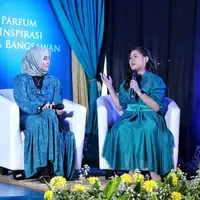 Psikolog Dessy Ilsanty berbagi tips meningkatkan percaya diri secara instan dengan power posing. (KLY/Adrian Utama P).