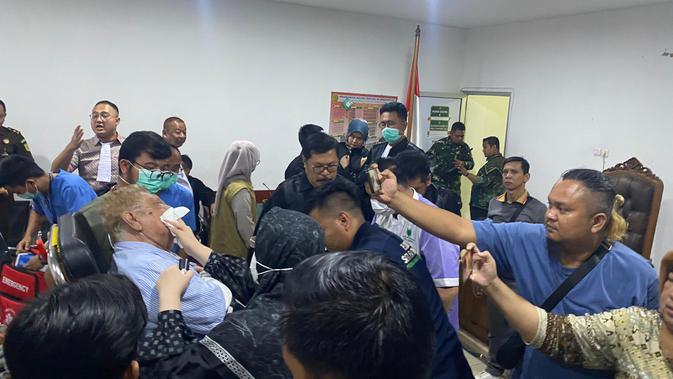 Haji Halim Ali di Sidang Perdana: Tampil dengan Infus dan Pengawasan Medis