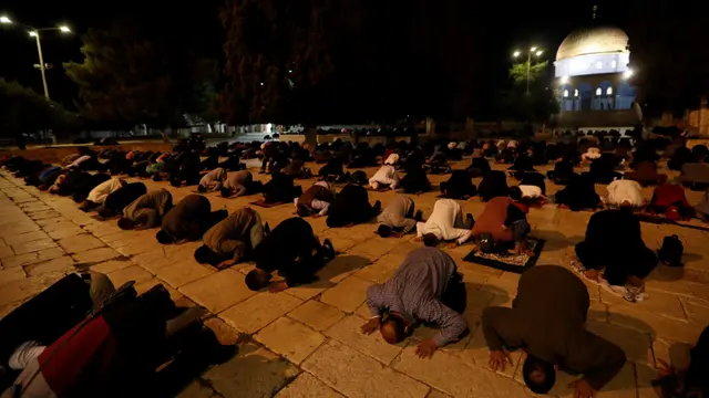 Masjid Al-Aqsa Resmi Kembali Dibuka