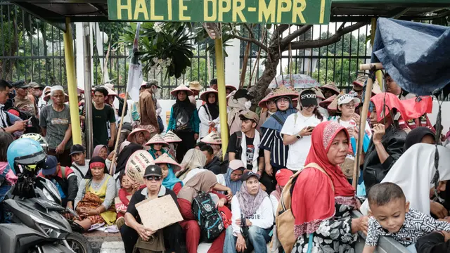 Reforma Agraria Dinilai Gagal, Petani Geruduk Gedung DPR RI