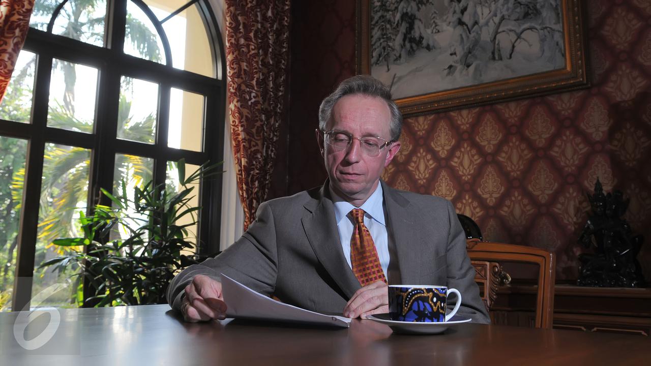 20150626-Wawancara Dubes Rusia-Jakarta-Mikhael Y Galuzin