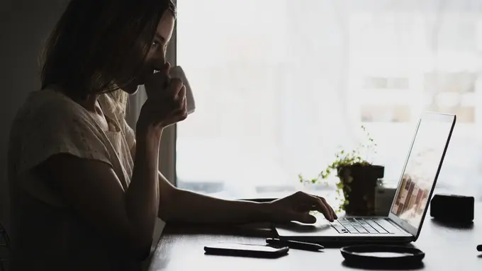 Ilustrasi Relationship Female