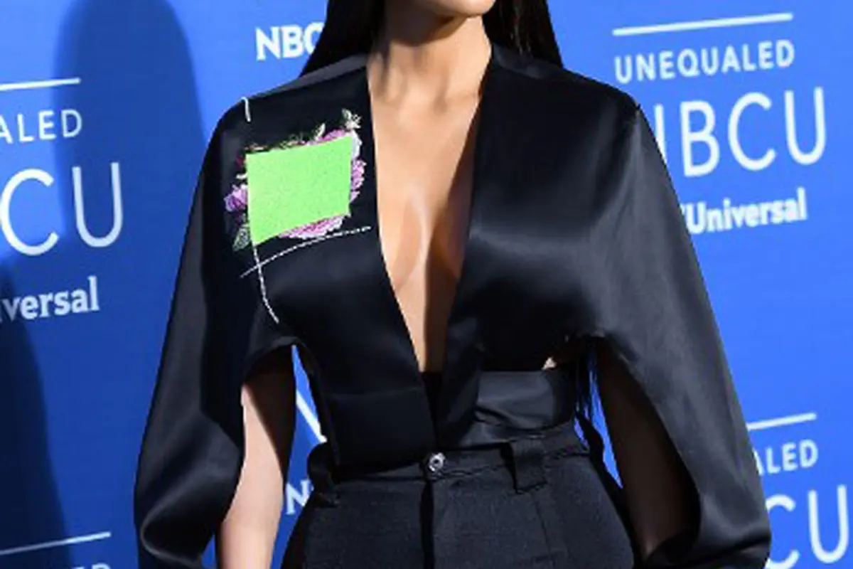 [Bintang] Kim Kardashian dan Caitlyn Jenner