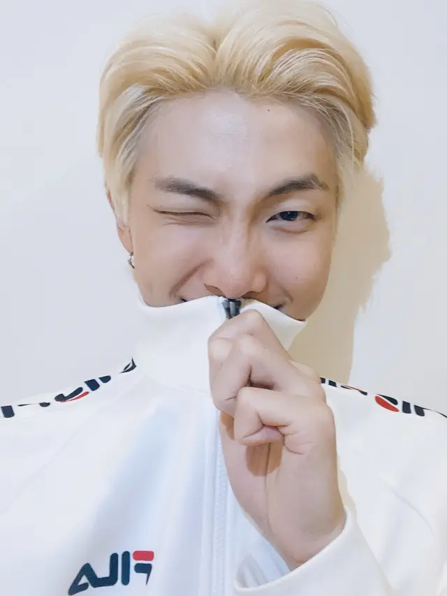 RM BTS (Twitter/ BTS_twt)