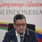 Sekretaris Tim Kampanye Nasional (TKN) Hasto Kristiyanto memberikan keterangan di Posko Cemara, Jakarta, Minggu (30/12). Dalam keteranganya Hasto menjelaskan isu-isu dan refleksi akhir tahun 2018. (Liputan6.com/Faizal Fanani)