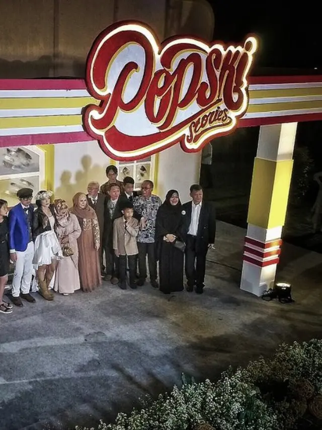 [Bintang] Poppy Sovia