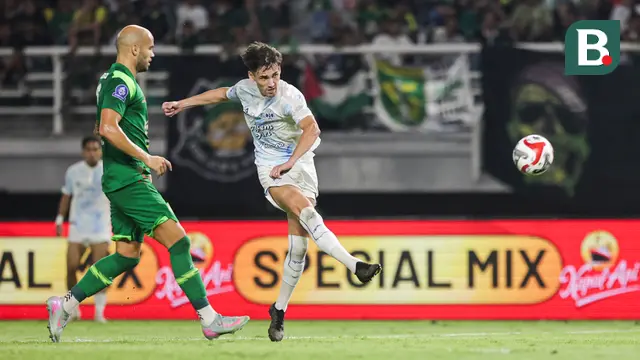 Persebaya Surabaya vs PSIM Yogyakarta