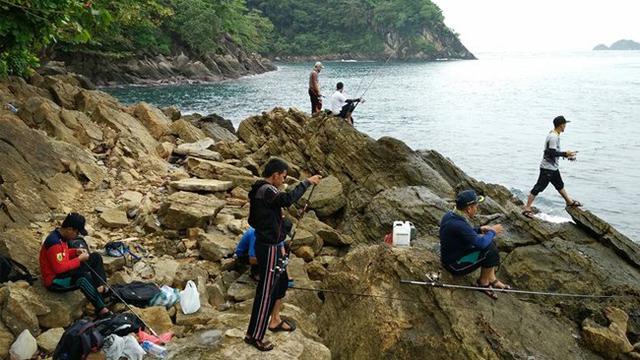 Pantai Lhok Mata Ie Surga Pemancing Di Peukan Bada Citizen6 Liputan6 Com