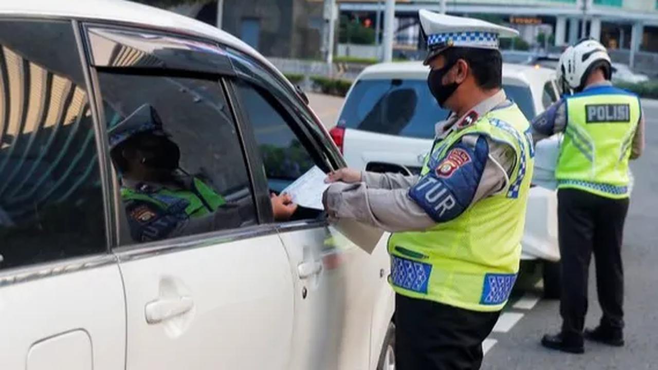 Selain itu, Irjen Firman juga meminta agar DPR juga tidak berharap denda tilang menjadi bagian prioritas PNBP.