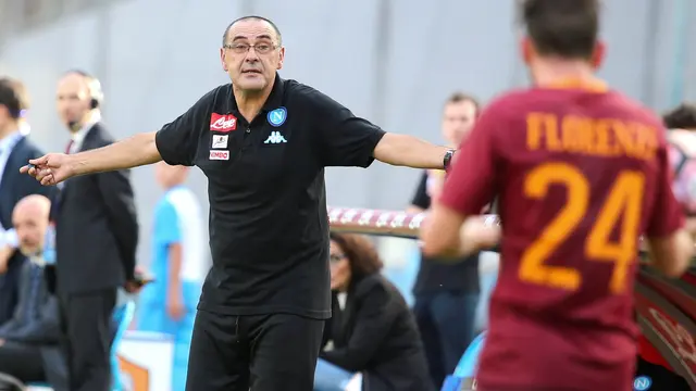 Kalahkan Napoli, AS Roma Tempel Juventus di Puncak Klasemen