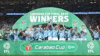 Manchester City menaklukkan Arsenal dengan skor 2-0 dalam final Carabao Cup 2025/2026 di Wembley Stadium, Minggu 22 Maret 2026 malam WIB. (AP Photo/Richard Pelham)