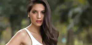 Setiap berperan dalam film laga, Hanna Al Rasyid selalu mengalami cedera.