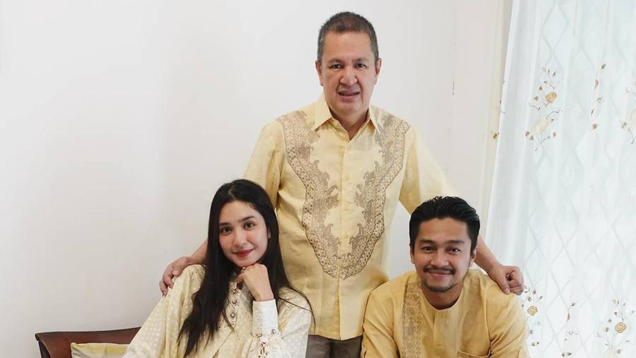 8 Fakta Mikha Tambayong yang Belum Banyak Diketahui, Nama Mendiang Ibunya Sama Seperti Nama Suami