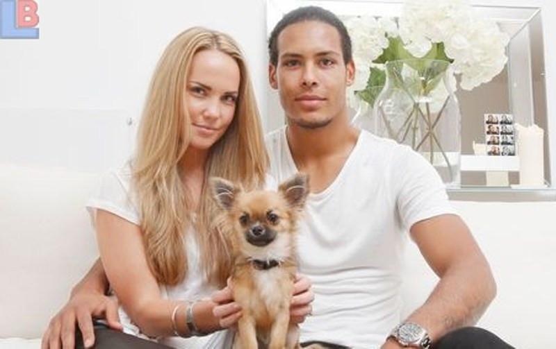 Virgil van Dijk dan Rike Nooitgedagt (lifebogger.com)