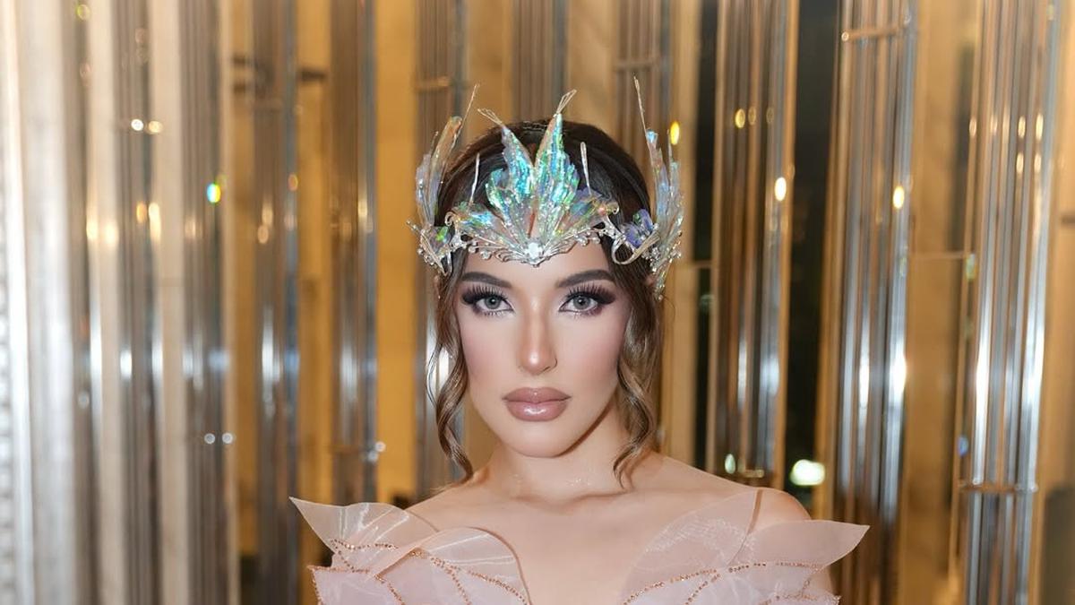 Tasya Farasya Bak Goddess di Perayaan 4 Tahun MOP Beauty, Tampil Glamor dengan Gaun Kristal dan Tas BVLGARI Rp157 Juta