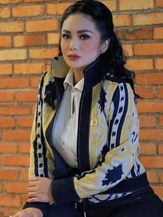 Krisdayanti (Instagram/krisdayantilemos)