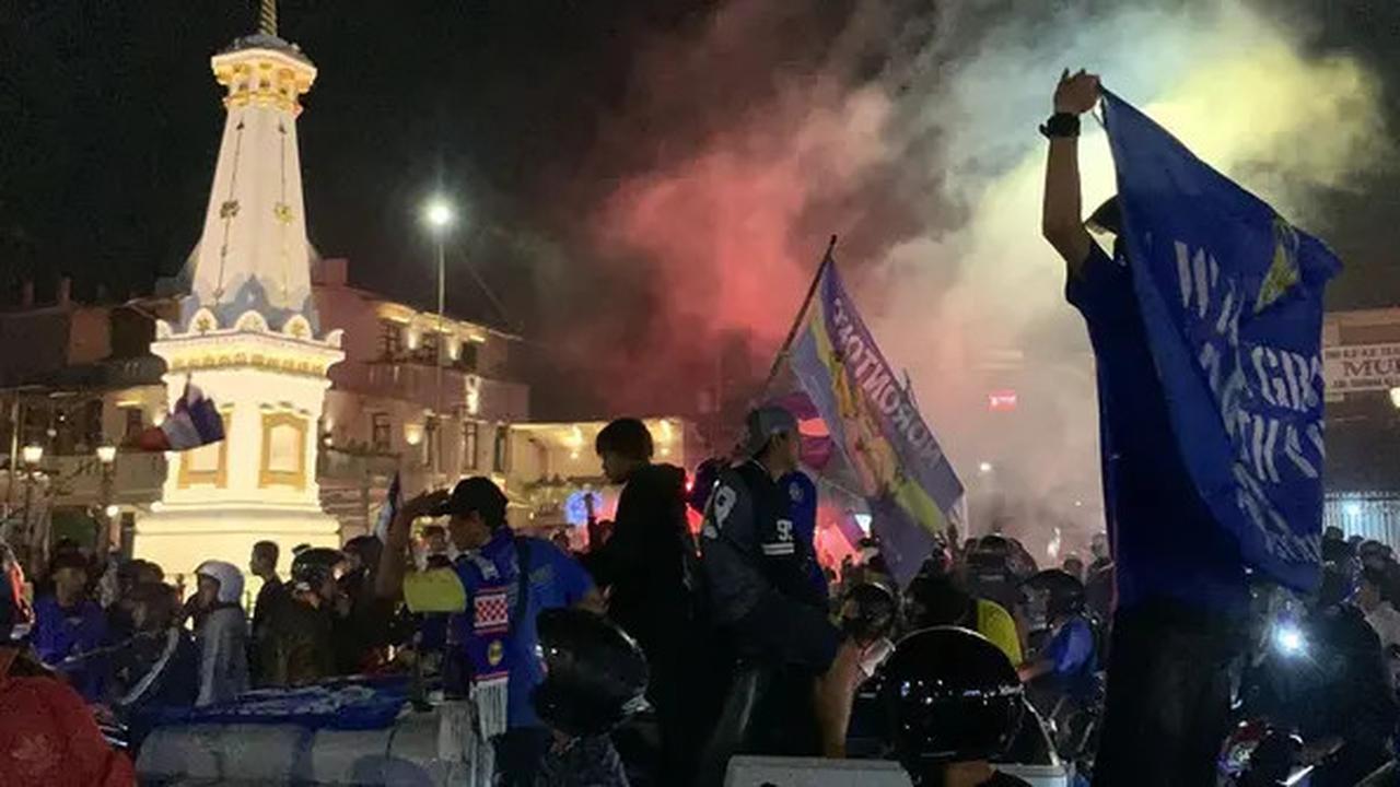 Mantul! PSIM Yogyakarta Promosi ke Liga 1 usai Kalahkan PSPS, Suporter Berpesta hingga Gelar Konvoi