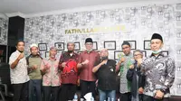 Cagub Sumbar Mulyadi bersama tokoh masyarakat (Foto: Istimewa)