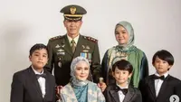 Potret Letkol Nur Wahyudi, suami Juliana Moechtar (Sumber: Instagram/julianamoechtar)