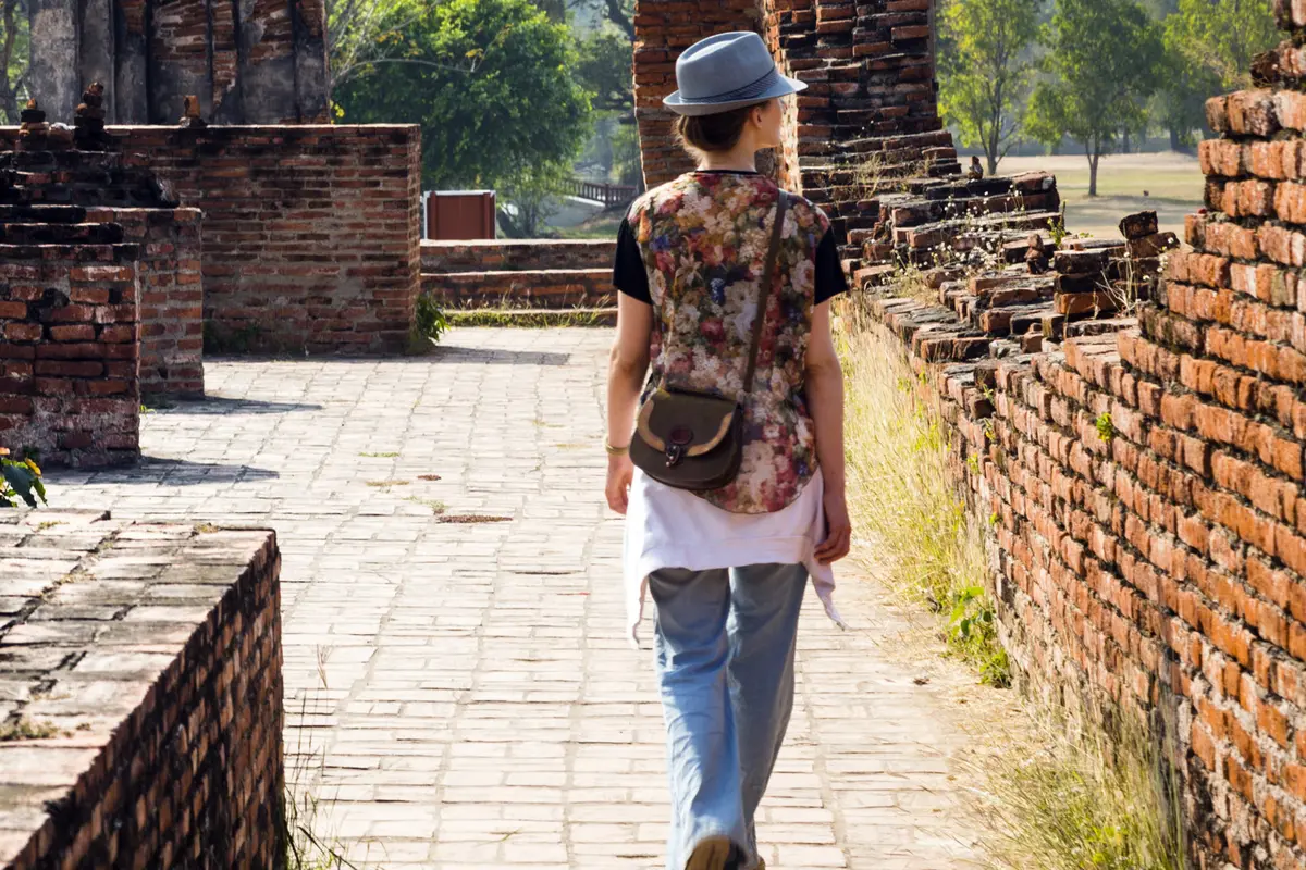 Jangan Berani Jadi 'Women Solo Traveler' Kalau Tak Tahu 7 Hal Ini