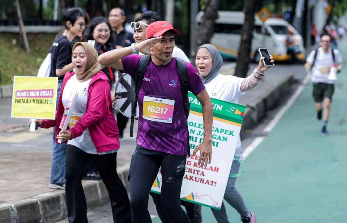 FOTO: Serunya Run for Good Journalism 2025 Bareng Menkeu Purbaya