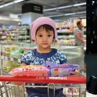 Anak bungsu Andra Ramadhan, Khadeeja Aisha baru merayakan ulang tahun ke-15. [Instagram.com/andra_photo]