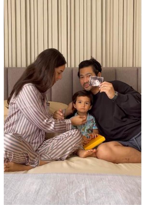 6 Potret Vanessa Lima Umumkan Hamil Anak Kedua, Jessica Iskandar Ikut Senang