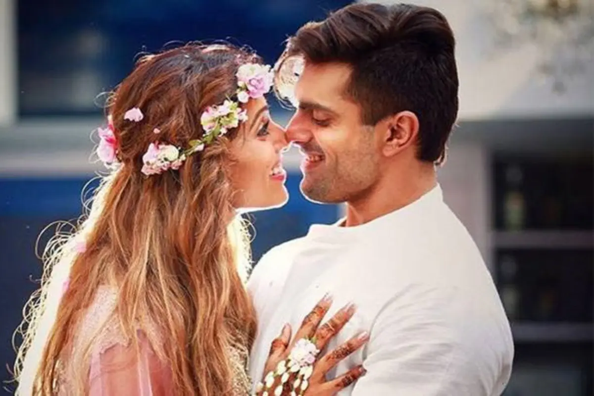 Karan Singh dan Bipasha Basu