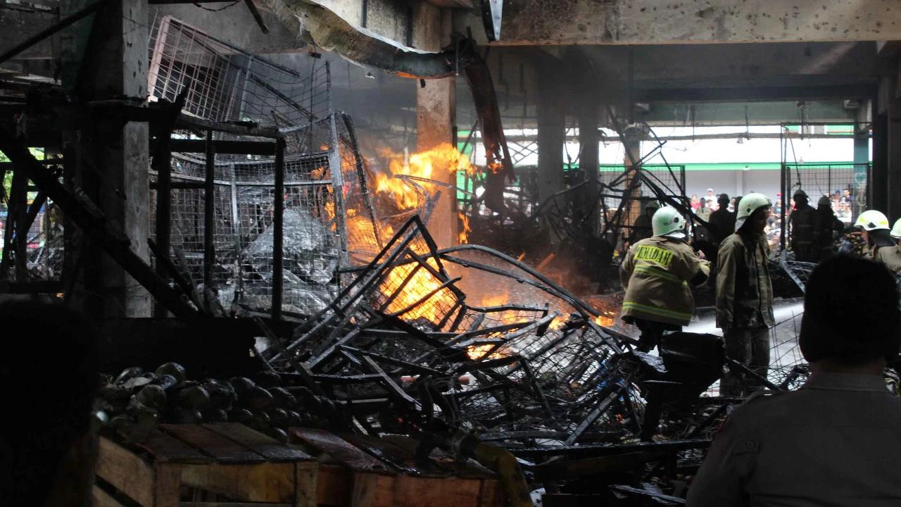 Pasar Jaya Asuransikan 350 Kios Terdampak Kebakaran Pasar Kramat Jati