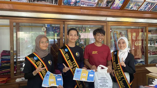 Pelaksanaan Program WADUKS - Duta Bahasa Sumatra Barat