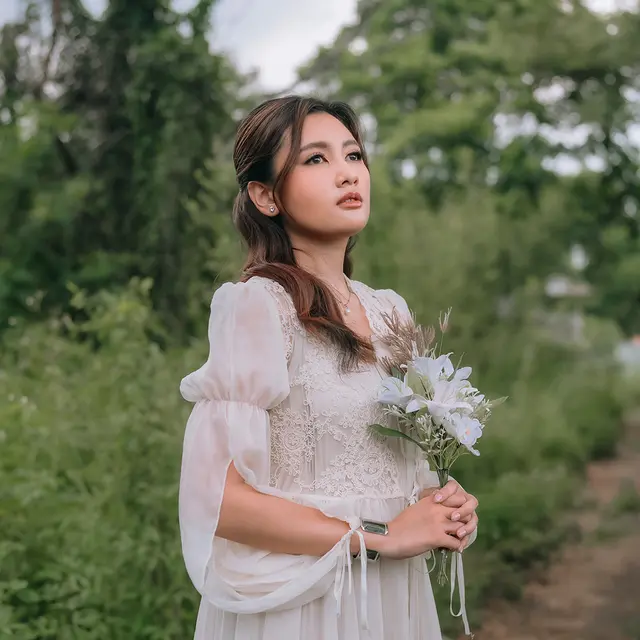 Meiska Adinda, penyanyi solo asal Bali itu menyanyikan lagu tema untuk "1 Imam 2 Makmum" (Dok/Meiska Adinda)