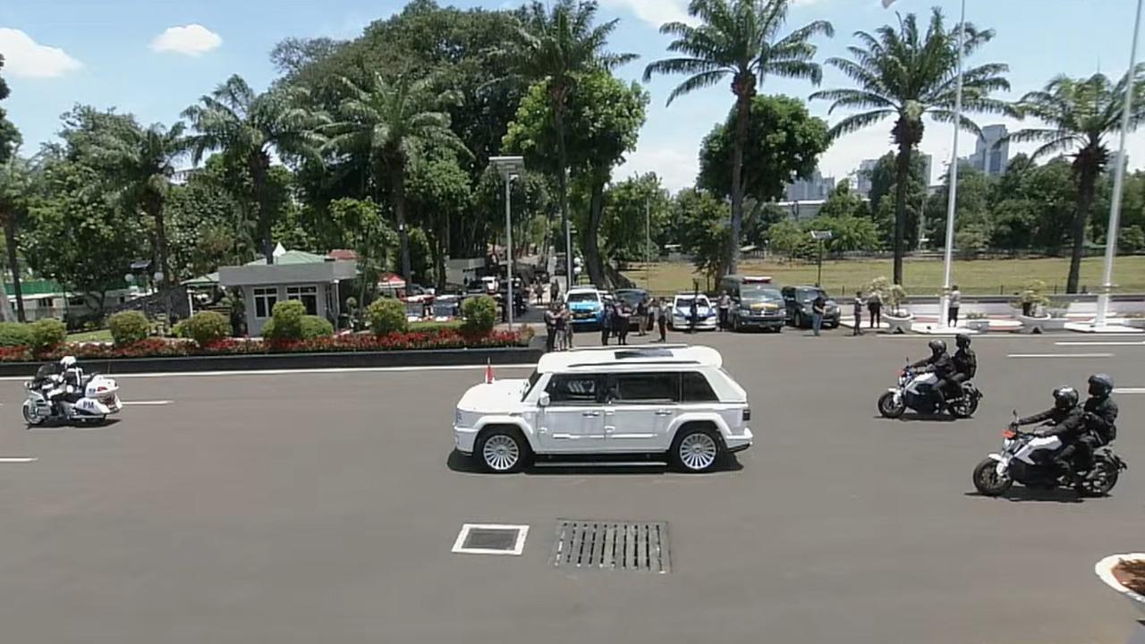 Mobil Maung Garuda yang dinaiki Prabowo Subianto