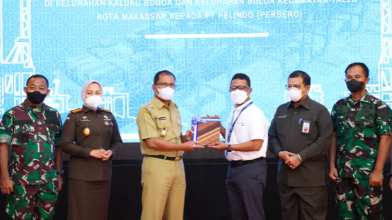 Pemkot Makassar serahkan SK MNP ke Pelindo (Liputan6.com)