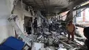 Militer Israel menyerang sebuah rumah sakit di Gaza Selatan, Palestina, pada Selasa (13/5/2025) dini hari waktu setempat. (Eyad BABA/AFP)