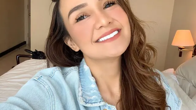 Potret Cintacha Roselina
