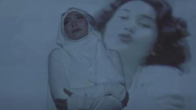 Lirik Lagu Cinta Kita Inka Christie Nike Ardilla News Entertainment Fimela Com