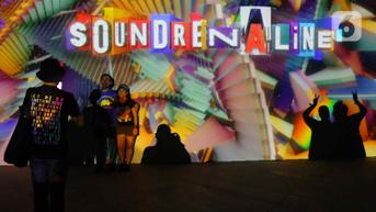 Antusias Pengunjung di Hari Pertama Soundrenaline 2022