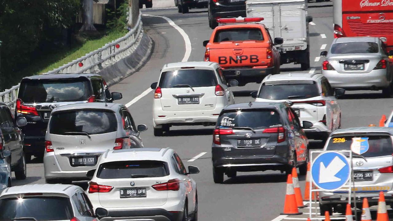 Penutupan Jalan Tol Dalam Kota ke Tol Cikampek