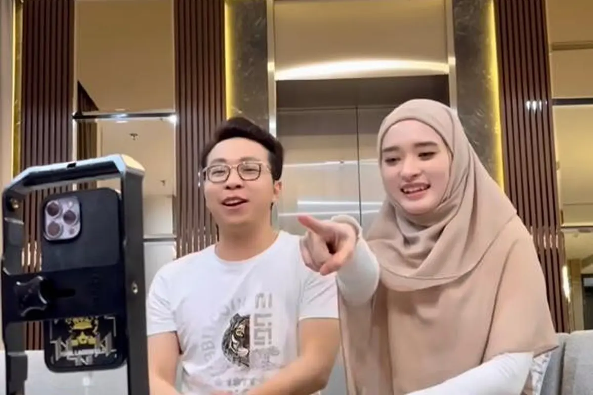 6 Potret Transformasi Gaya Inara Rusli dari Bercadar hingga Kini Dilepas Demi Nafkahi Anak