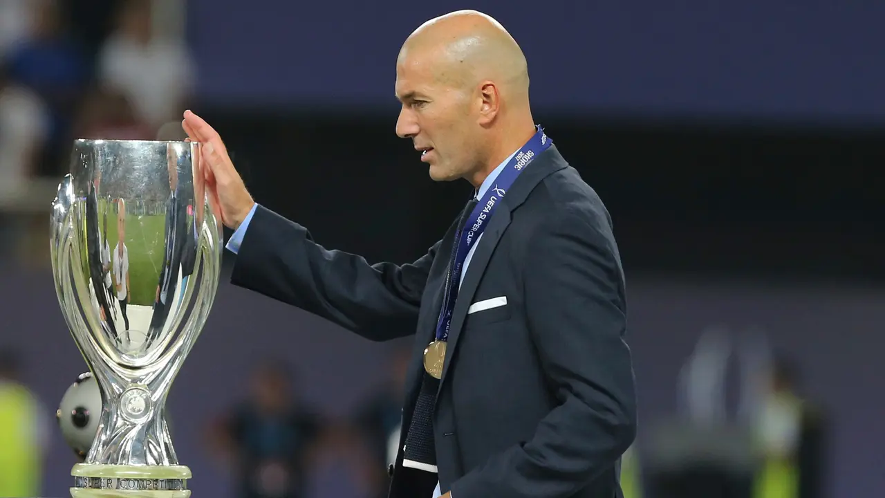 Piala Super Eropa-Zinedine Zidane-Real Madrid