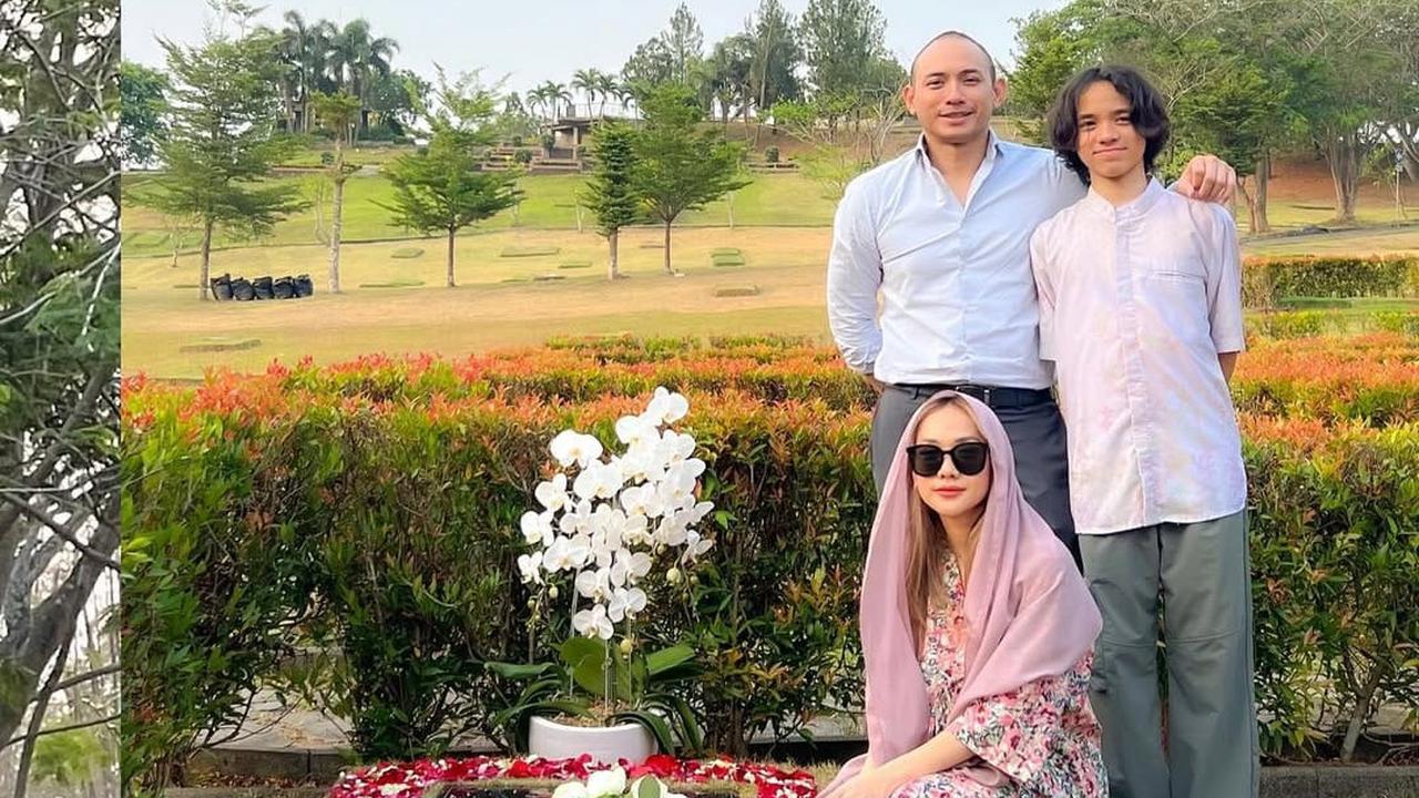 5 Potret Kedekatan Noah Sinclair dengan Tiko Aryawardhana Ayah Sambungnya di Berbagai Kesempatan
