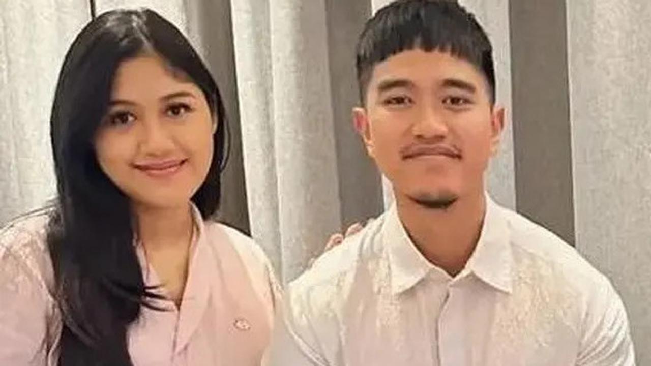 Foto Pertama Erina Gudono Setelah Melahirkan, Pakai Midi Dress Berwarna Pink
