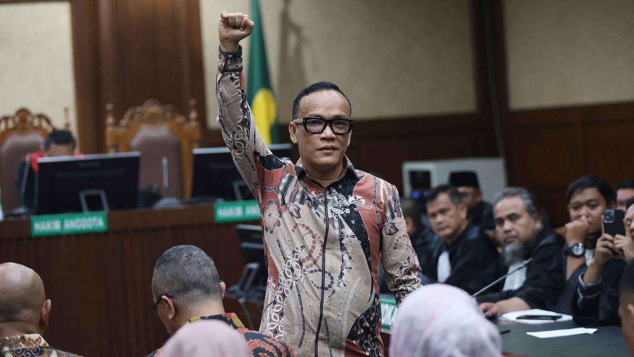 Keras Eks Wamenaker Noel Jelang Pledoi Siap Dihukum Mati: Jangan jadi Pecundang!