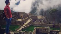 Belva Devara saat berlibur ke Machu Picchu, Peru. (dok. Instagram @belvadevara/https://www.instagram.com/p/v7LDETu5Av/Putu Elmira)