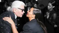 Karl Lagerfeld & Kim Kardashian (Foto: yahoo.com)