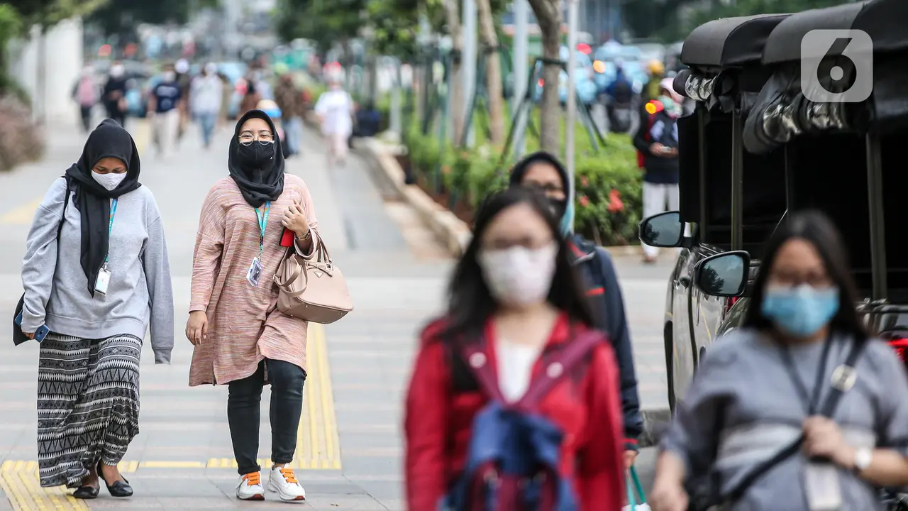 FOTO: Pemprov DKI Bagi Sif Kerja di Masa PSBB Transisi