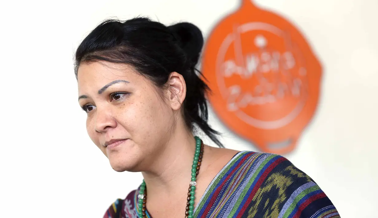 "Oktober 2016 lalu (check up terakhir). Harus ada tindakan karena ada gumpalan di batang otak. Gue bilang kan gue takut. Ya kalau gue tambah pinter abis otak gue diacak-acak, kalau gue jadi bego kan, kelar gue," ujarnya di TIM, Cikini, Selasa (24/1). 