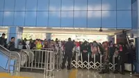 Stasiun Juanda Sempat Padat Penumpang, Ini Penyebabnya